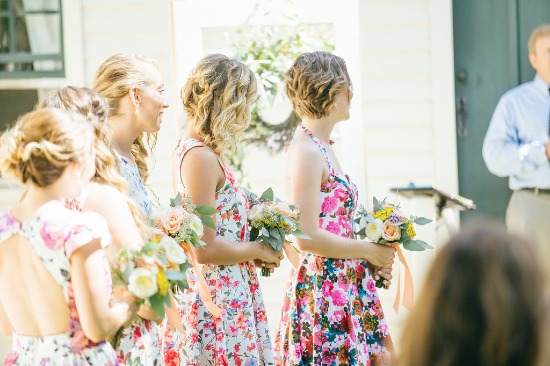 garden-wedding-with-a-preppy-vibe