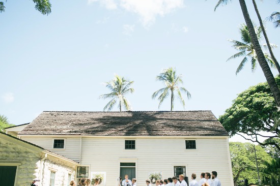 garden-wedding-with-a-preppy-vibe