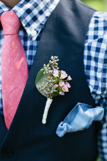 garden-wedding-with-a-preppy-vibe
