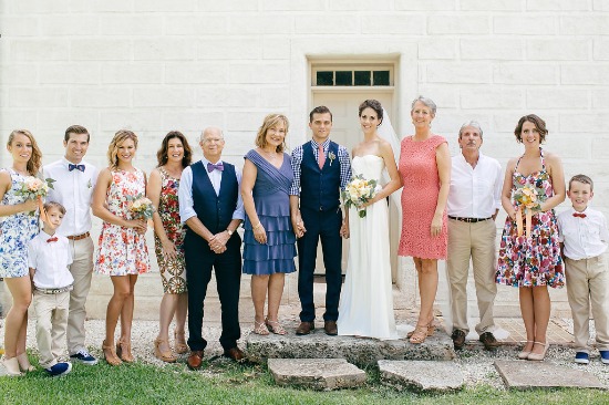 garden-wedding-with-a-preppy-vibe