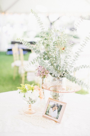 garden-wedding-with-a-preppy-vibe