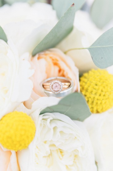 garden-wedding-with-a-preppy-vibe