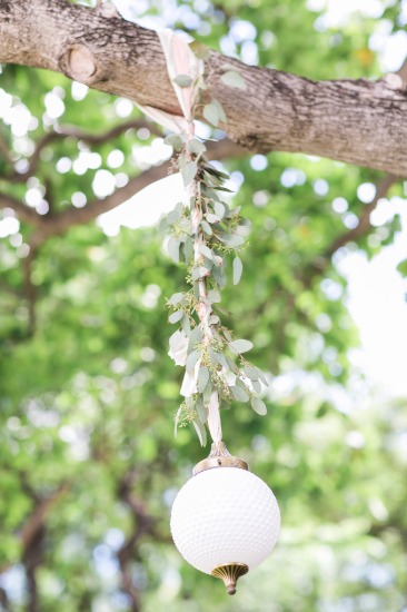 garden-wedding-with-a-preppy-vibe