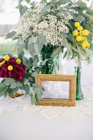 garden-wedding-with-a-preppy-vibe