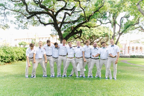 garden-wedding-with-a-preppy-vibe