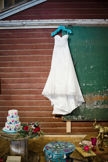 historic-farm-barn-wedding