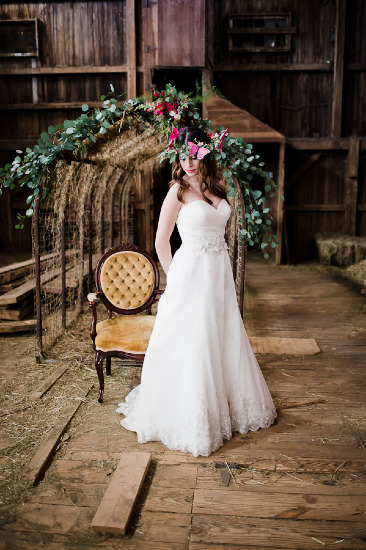 historic-farm-barn-wedding