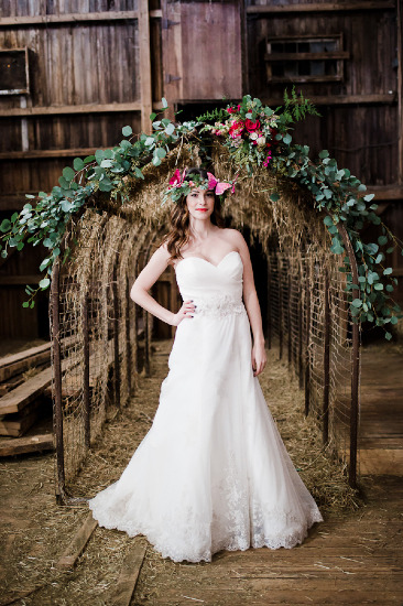 historic-farm-barn-wedding