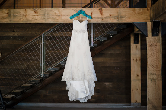 historic-farm-barn-wedding