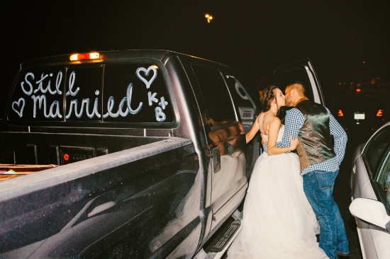 laid-back-country-wedding