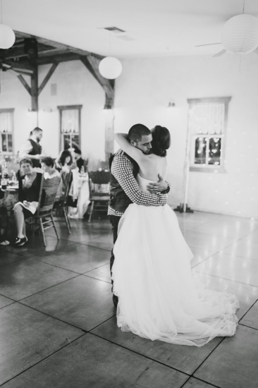 laid-back-country-wedding