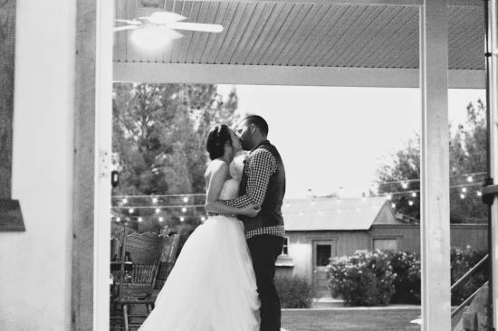 laid-back-country-wedding