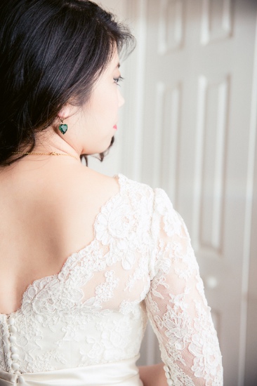 mid-century-blue-and-green-wedding