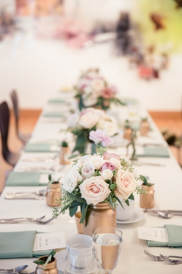 mid-century-blue-and-green-wedding