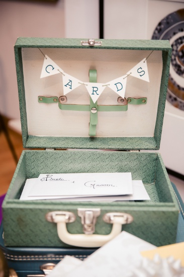mid-century-blue-and-green-wedding