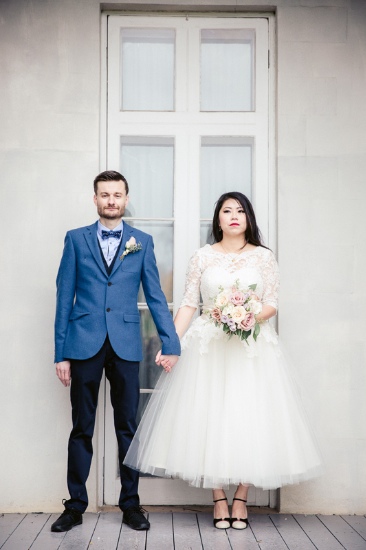 mid-century-blue-and-green-wedding