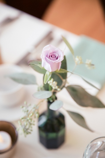mid-century-blue-and-green-wedding