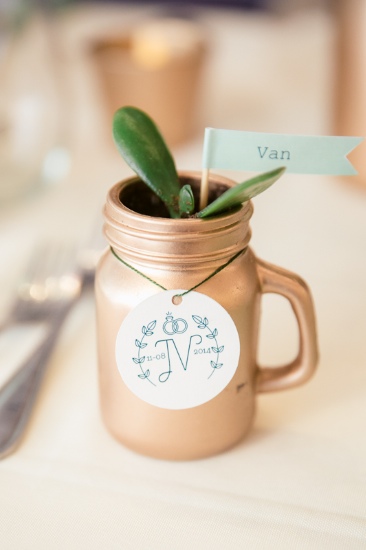 mid-century-blue-and-green-wedding