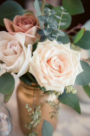 mid-century-blue-and-green-wedding
