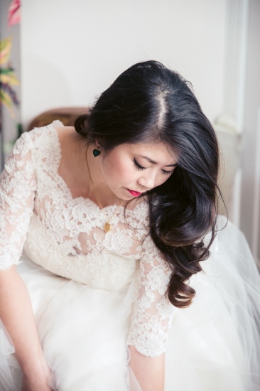 mid-century-blue-and-green-wedding