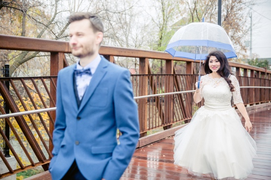 mid-century-blue-and-green-wedding