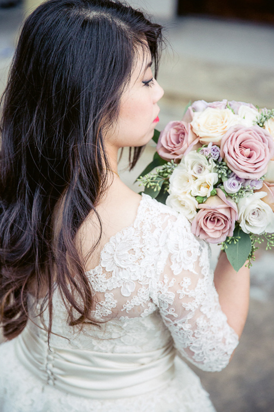 rose and eucalyptus bouquet @weddingchicks