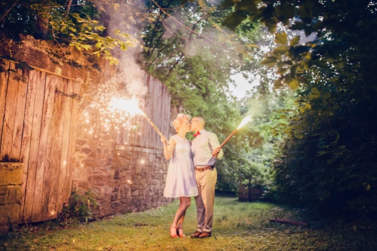 retro-summer-time-wedding-inspiration