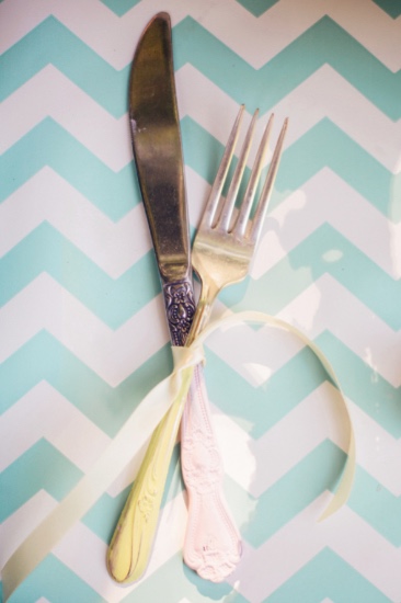 retro-summer-time-wedding-inspiration