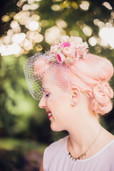 retro-summer-time-wedding-inspiration