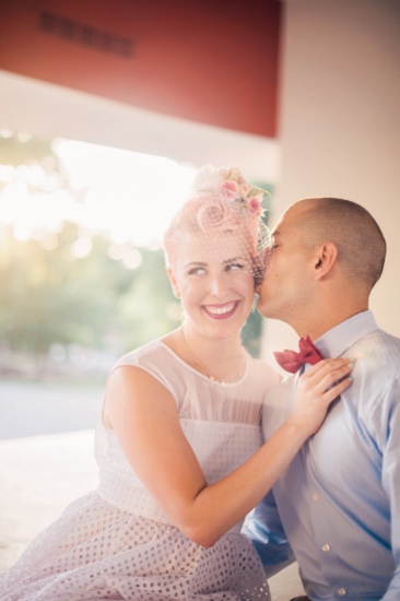 retro-summer-time-wedding-inspiration