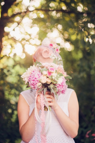 retro-summer-time-wedding-inspiration