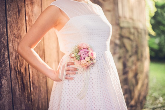retro-summer-time-wedding-inspiration