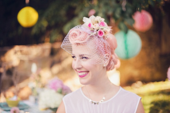 retro-summer-time-wedding-inspiration