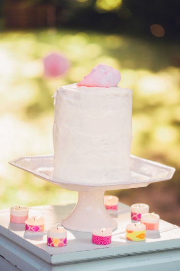 retro-summer-time-wedding-inspiration