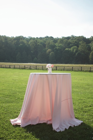 romantic-barn-wedding