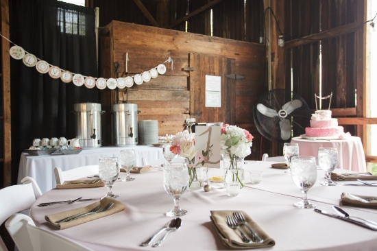 romantic-barn-wedding