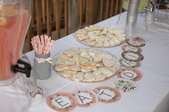 romantic-barn-wedding