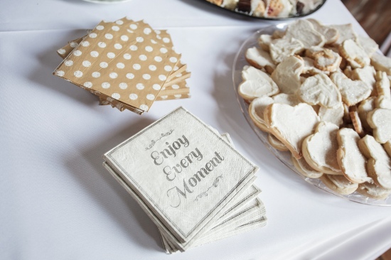 romantic-barn-wedding