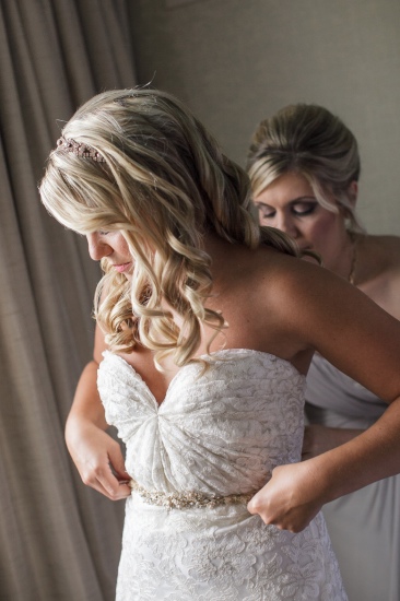 romantic-barn-wedding