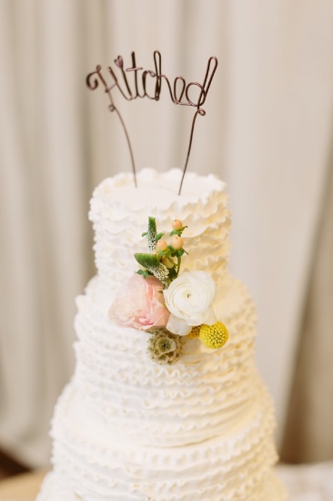 rustic-and-charming-chapel-wedding