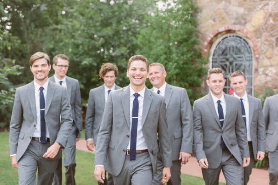 rustic-and-charming-chapel-wedding