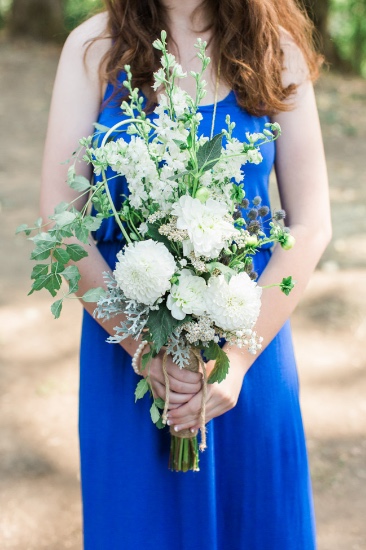 rustic-blue-and-white-wedding