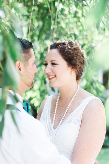 rustic-blue-and-white-wedding