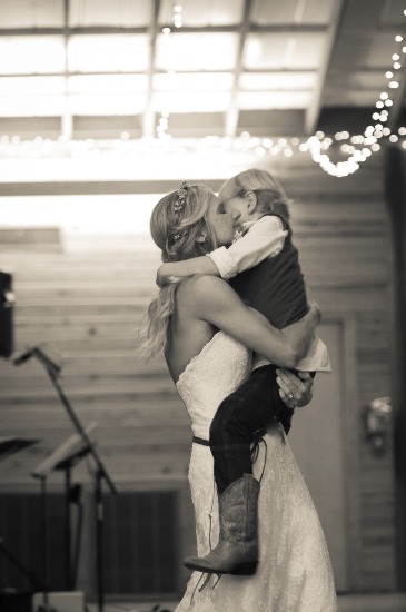 rustic-charm-wedding