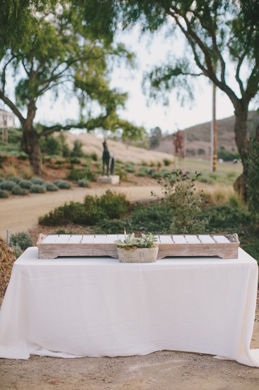rustic-countryside-wedding
