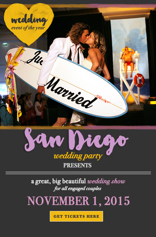 San Diego wedding party show, couple kissing with surfboard