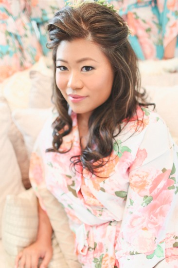 shades-of-white-wedding-in-hawaii