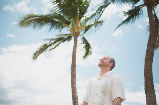 shades-of-white-wedding-in-hawaii