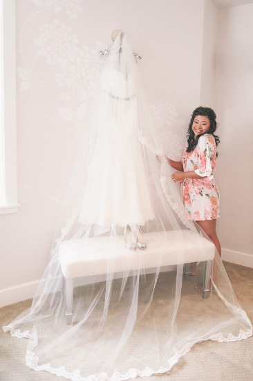 shades-of-white-wedding-in-hawaii