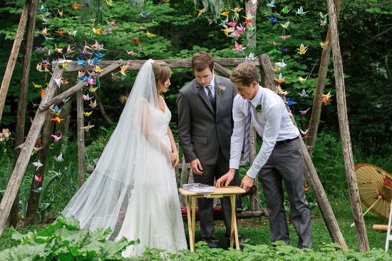 sweet-intimate-outdoor-wedding